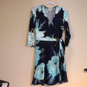 New Beige Blue Floral Dress Size 6